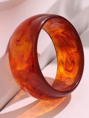 Amber Marbled Resin Bangle Bracelet (Small Wrist)
